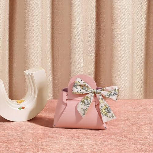 CALFOVERA 12 Pack Pink Faux Leather Gift Bags