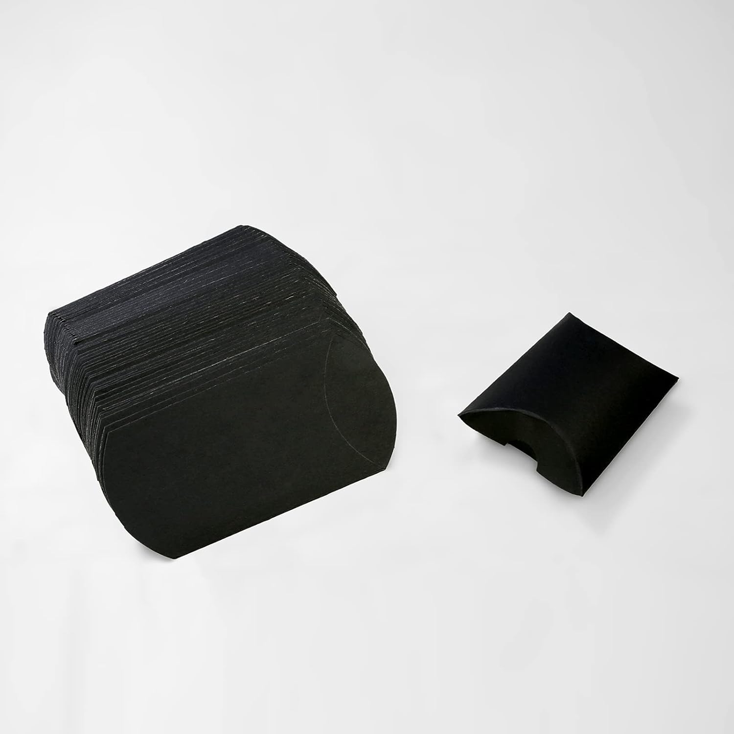 Meetppy Mini Black Kraft Paper Candy Boxes 50pcs Wedding Favor Box