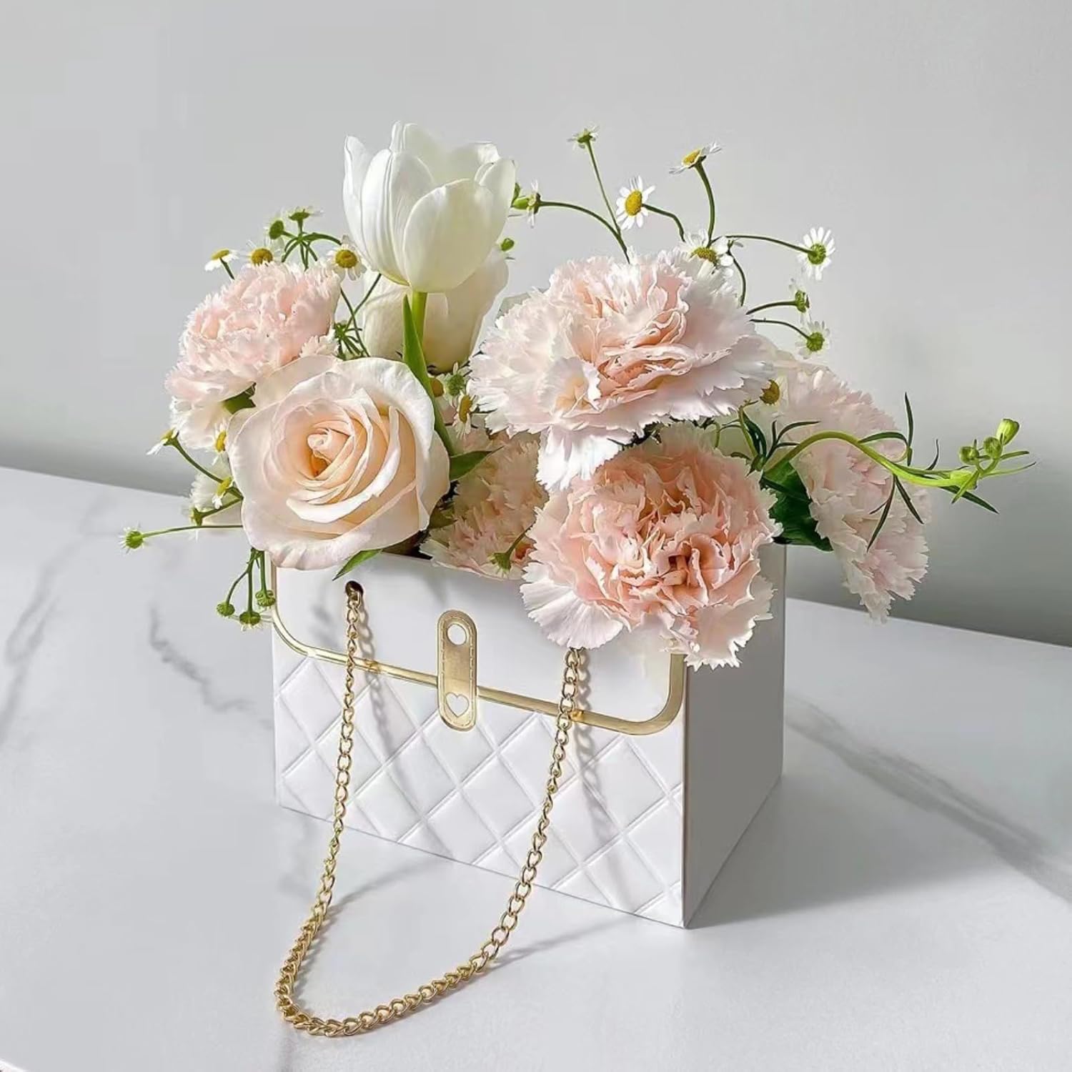 Long Xin Series 12pcs White Gift Boxes with Metal Chain