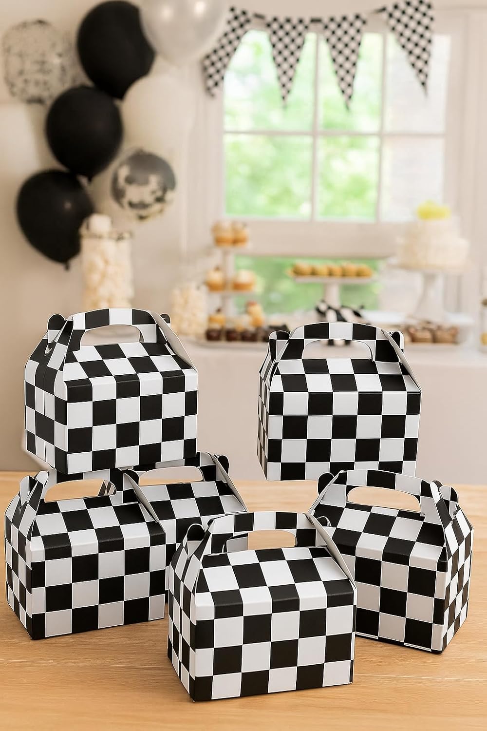 Oojami 24 Pack Checkered Gable Gift Boxes