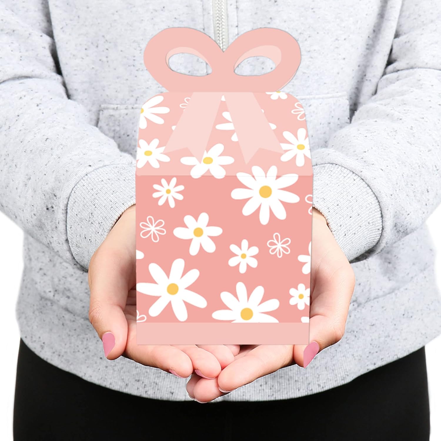 Pink Daisy Flowers Square Gift Boxes Set of 12