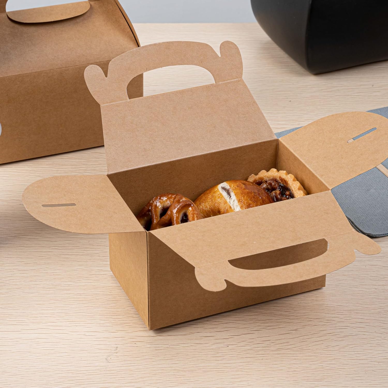 Restaurantware Bio Tek Gift Boxes 6x35x35 Inches